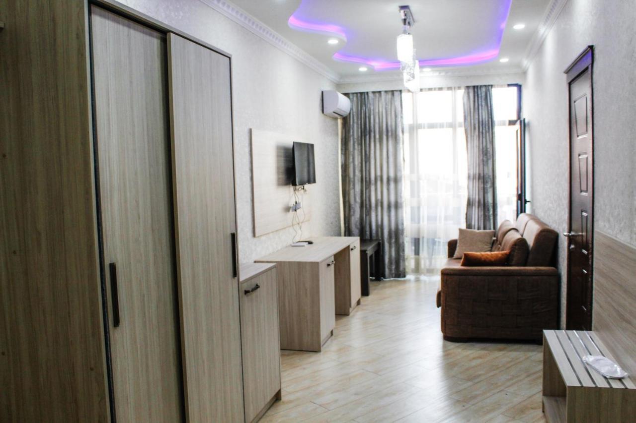 Emeg Hotel And Restaurant Batumi Eksteriør billede