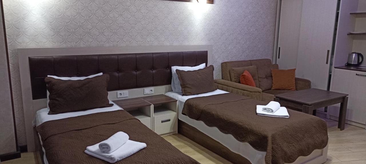 Emeg Hotel And Restaurant Batumi Eksteriør billede